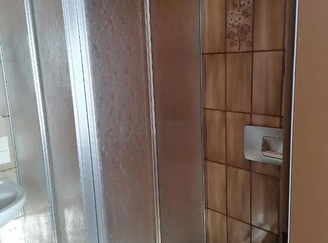 مزرعة للإقامة Ledererhof Oberlienz