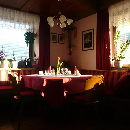 Ledererhof Farm stay *