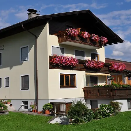 Ledererhof * Oberlienz