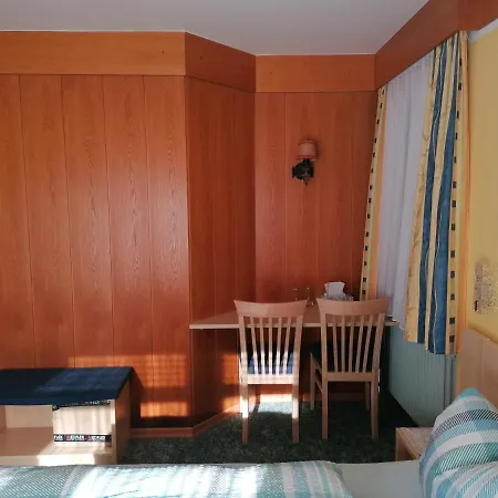 Ledererhof * Oberlienz