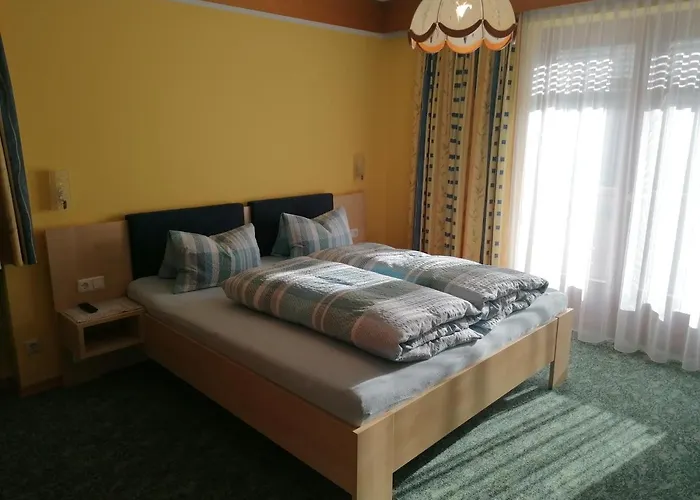 בית חווה Ledererhof Oberlienz