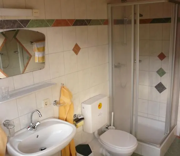 בית חווה Ledererhof